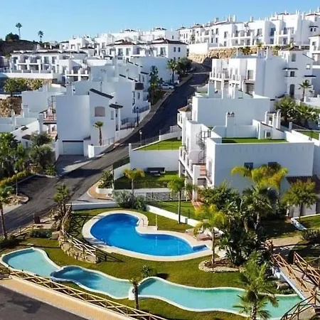Elegant And Stylish Retreat 592 Apartment Estepona