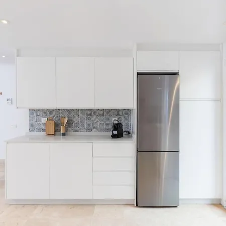 Elegant And Stylish Retreat 592 Apartment