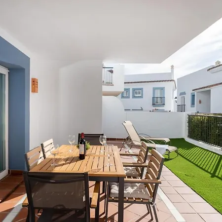 Elegant And Stylish Retreat 592 Apartment Estepona