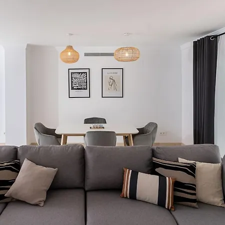 Apartment Elegant And Stylish Retreat 592 Estepona